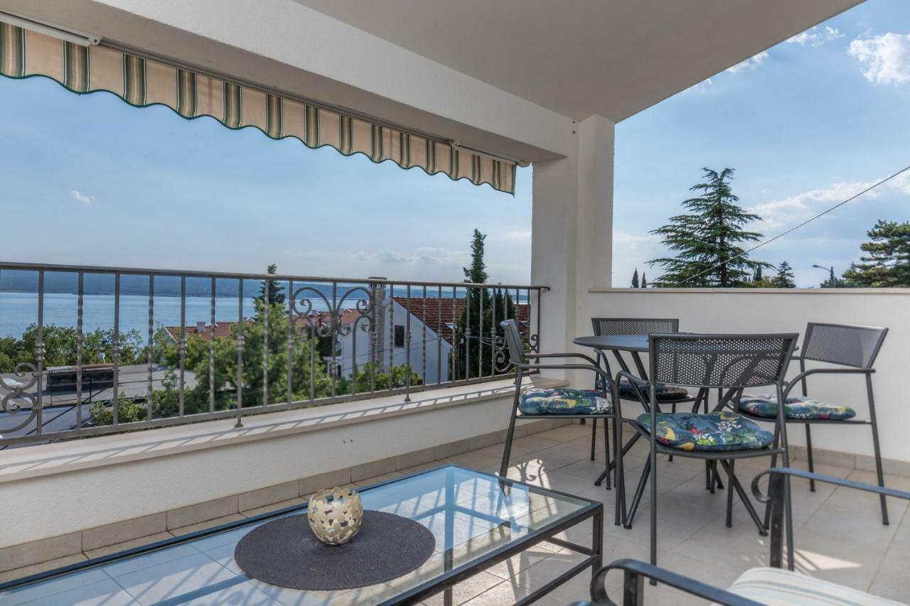 Villa Nika Selce Exterior foto